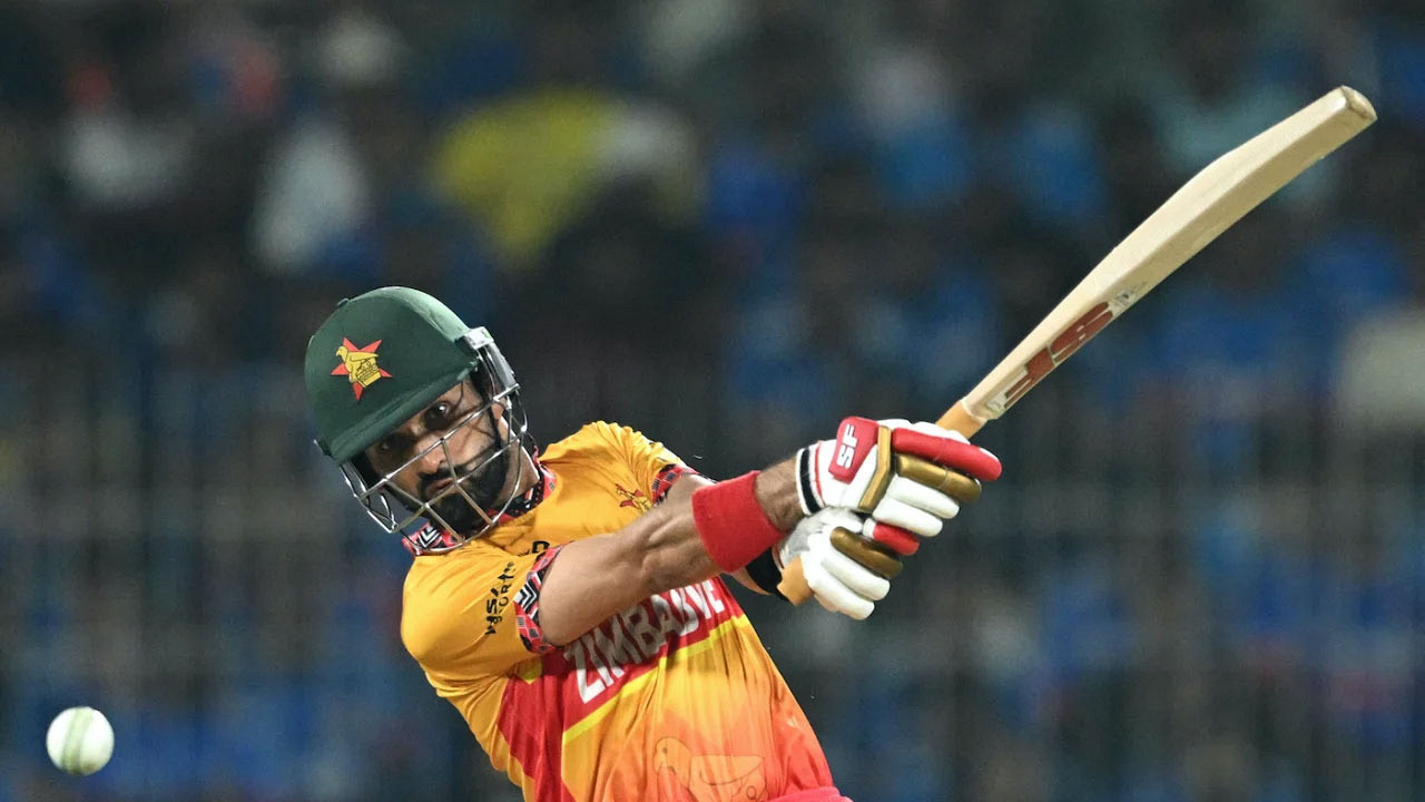 টি-টোয়েন্টিতে সিকান্দার রাজার ইতিহাস: গড়লেন বিরল এক বিশ্বরেকর্ড