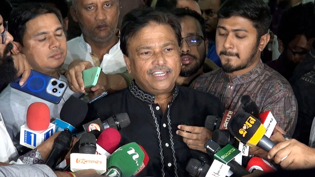 বিসিবি-সাংবাদিক দ্বন্দ্ব কি মিটছে? মুখ খুললেন ফারুক