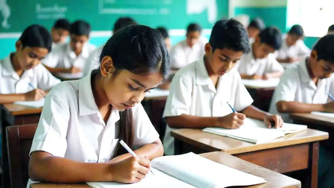 স্থগিত বৃত্তি পরীক্ষা এপ্রিলে: বড় সুযোগ বেসরকারি শিক্ষার্থীদের