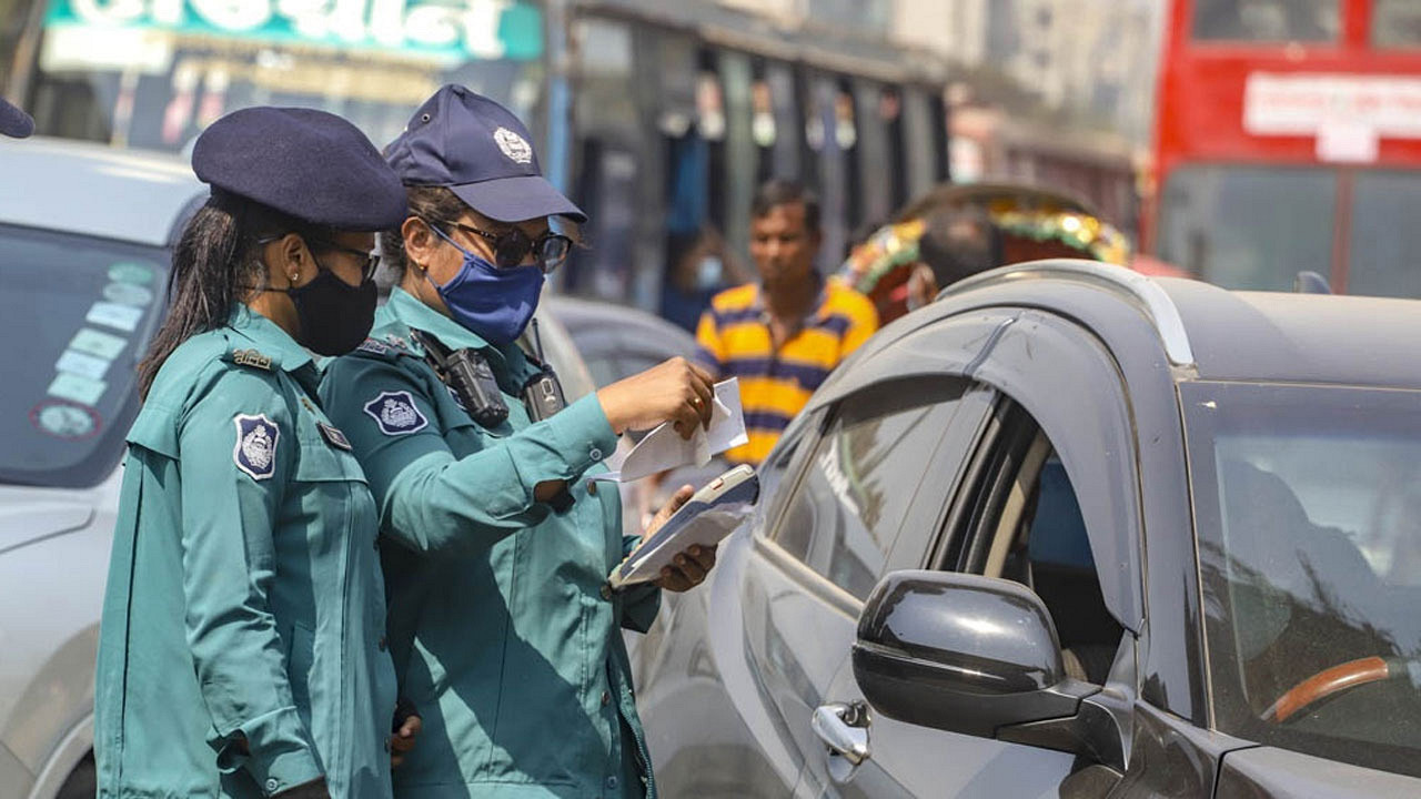 বাংলাদেশ পুলিশে সার্জেন্ট নিয়োগ ২০২৬: স্নাতক পাসে আবেদন