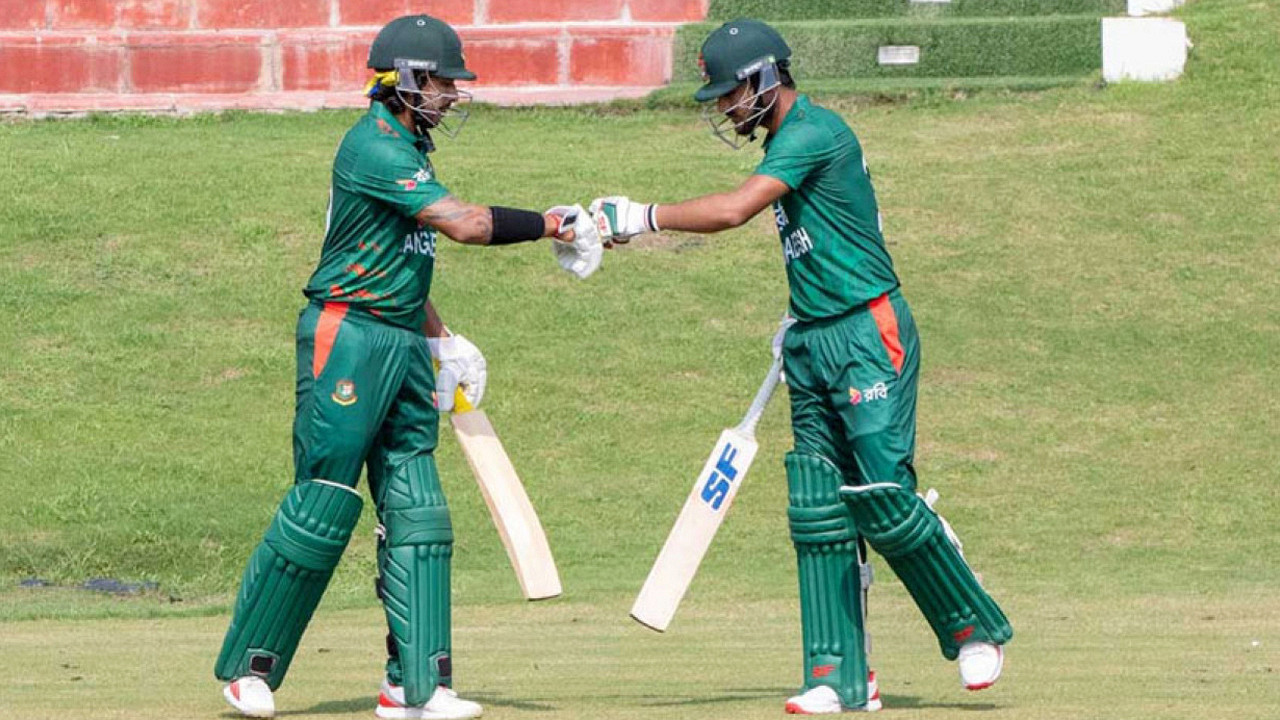 জাতীয় দলকে চ্যালেঞ্জ জানাবে আকবরের অল স্টারস