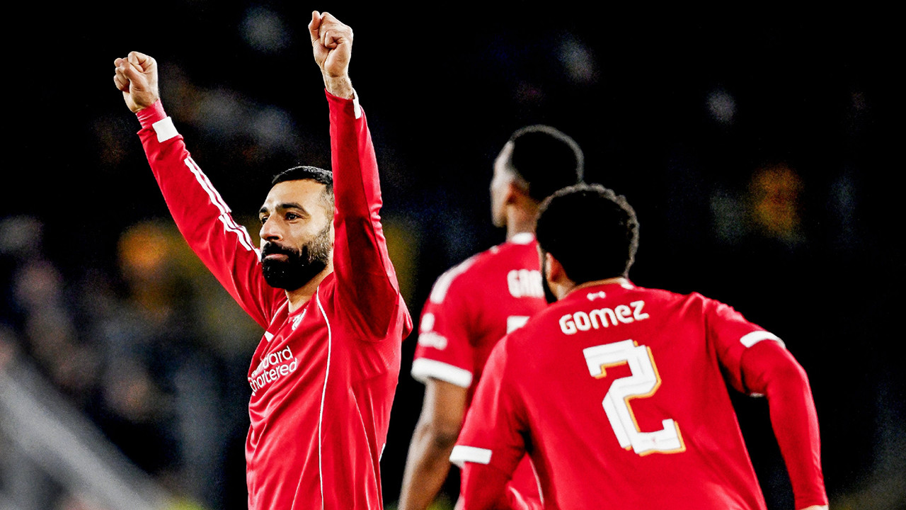 সালাহ-রবার্টসন ম্যাজিকে প্রতিশোধ নিয়ে কোয়ার্টারে লিভারপুল