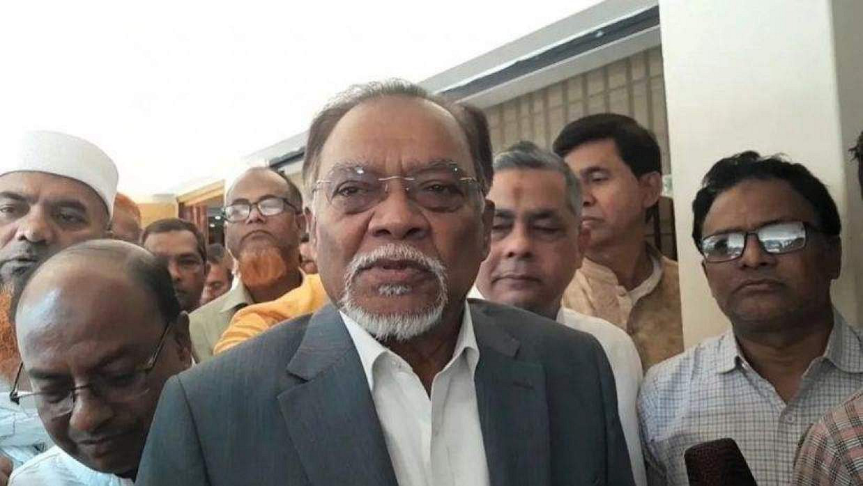 ইমাম-মুয়াজ্জিন ও পুরোহিতদের বেতন কত? সম্মানী ঘোষণা সরকারের