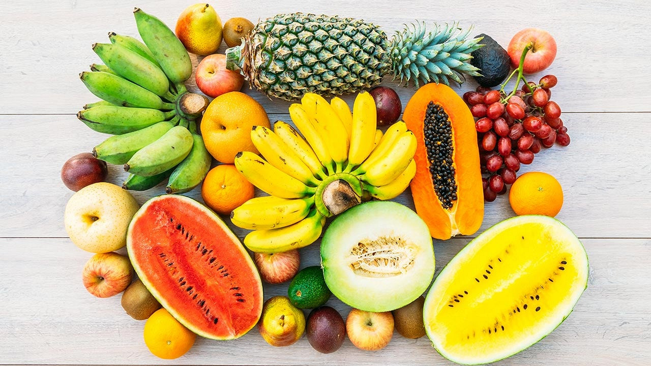 কিডনি স্টোন দূরে রাখতে জাদুর মতো কাজ করবে এই সাধারণ ফলগুলো!