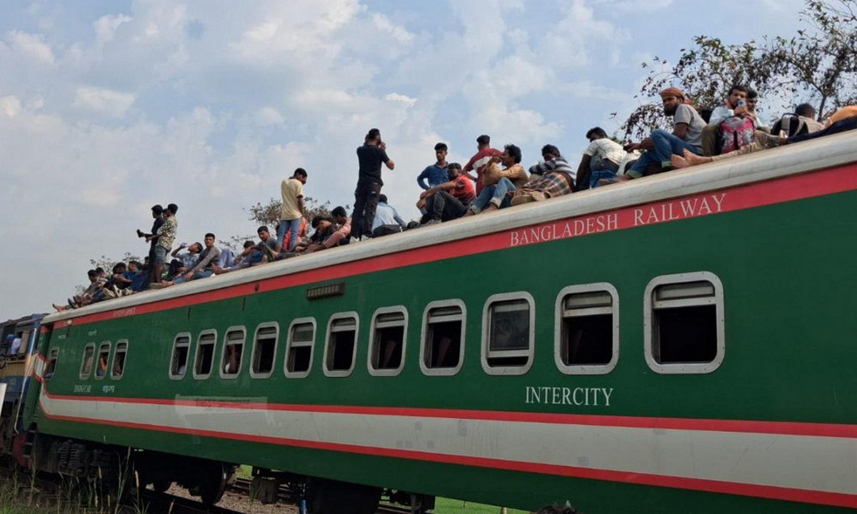 শুরু হলো ঈদুল ফিতরের ৭ দিনের ছুটি, তবে ছুটি মিলছে না যাদের