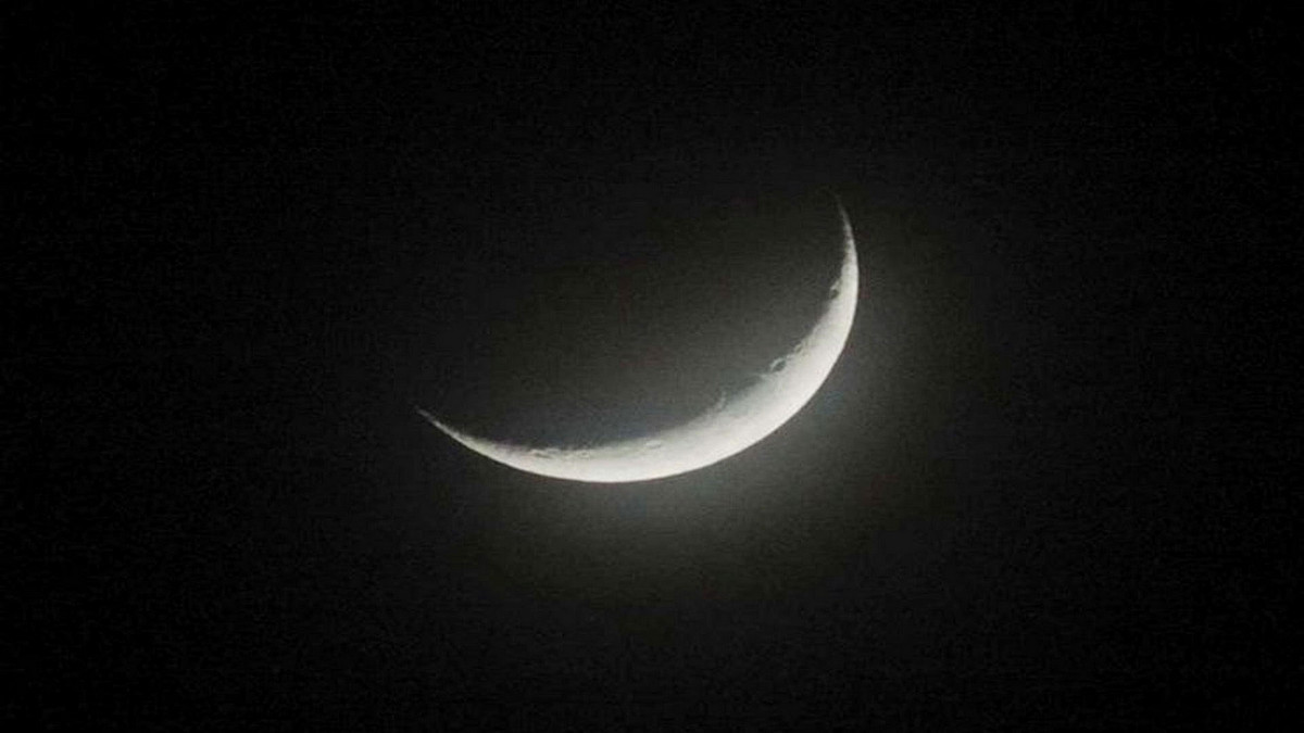 ঈদুল ফিতরের চাঁদ দেখার দোয়া ও আমল: নবীজির (সা.) শেখানো সুন্নাহ