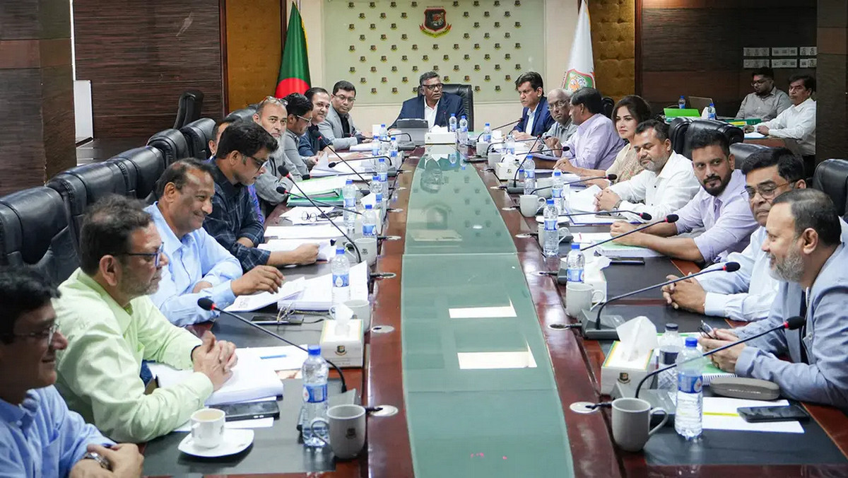 বিসিবিতে নাটকীয়তা: পরিচালকদের পদত্যাগের হিড়িক