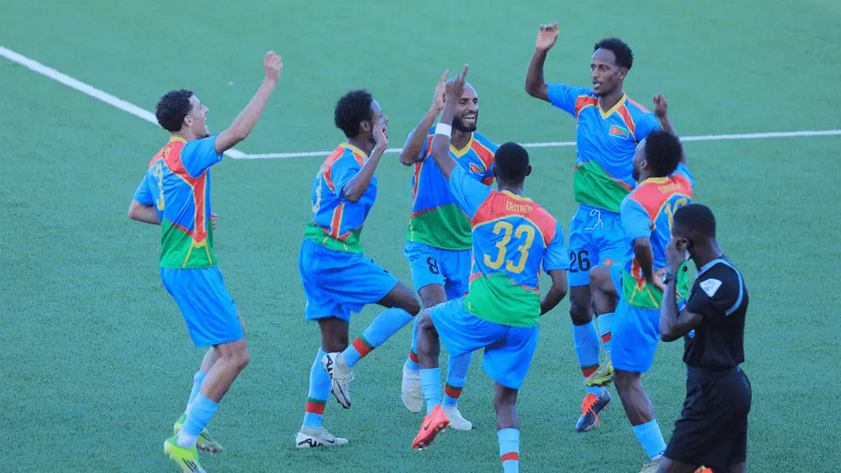 খেলার মাঝেই নিখোঁজ ৭ ফুটবলার! তোলপাড় বিশ্ব ফুটবল