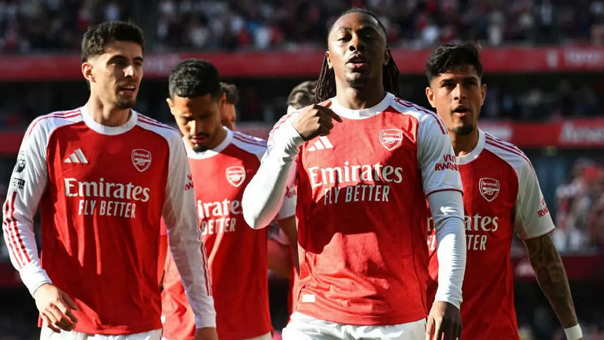 নিউক্যাসলকে হারিয়ে শীর্ষে আর্সেনাল, ভাঙল সিটির রাজত্ব