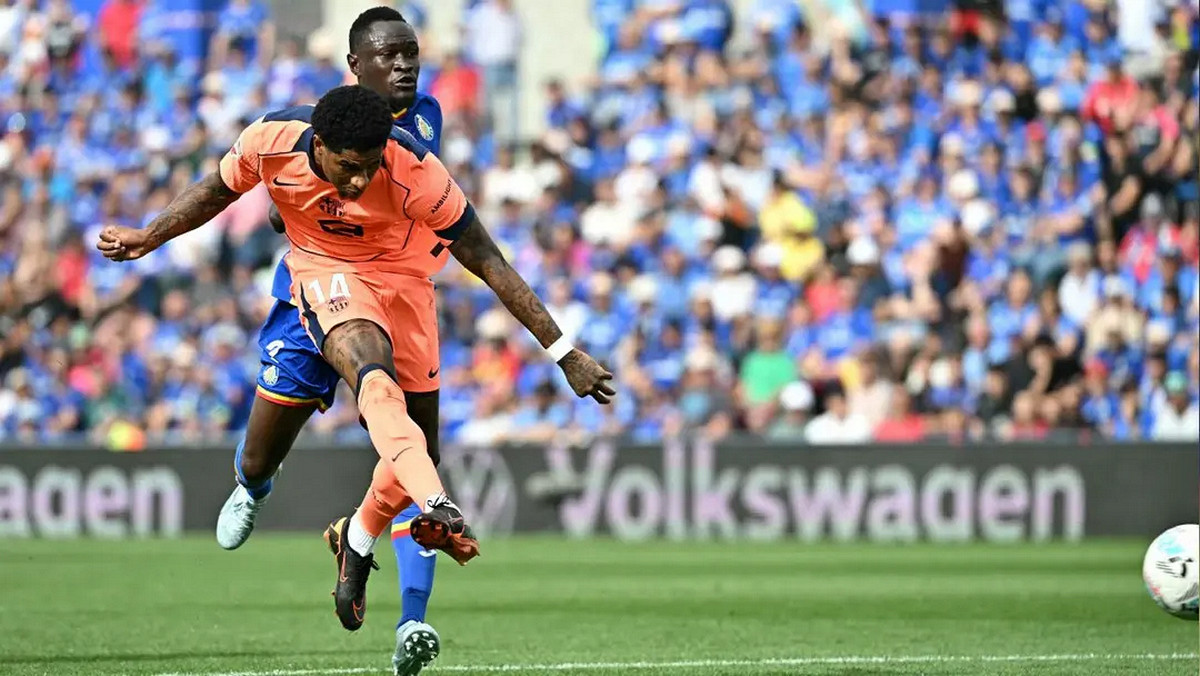 ১১ পয়েন্টে এগিয়ে বার্সা: গেতাফেকে হারিয়ে শিরোপার দুয়ারে