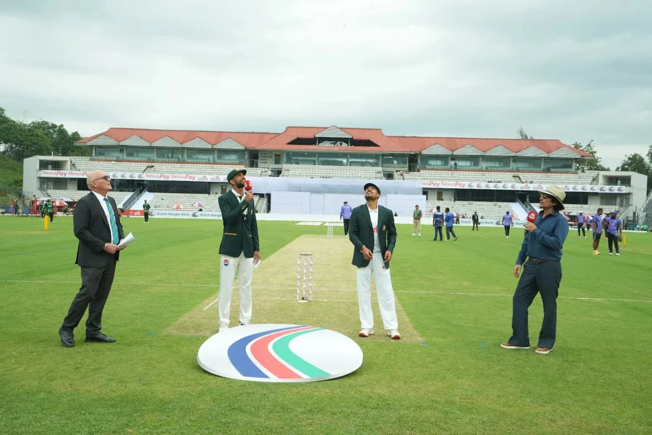 চলছে বাংলাদেশ বনাম পাকিস্তান ২য় টেস্ট: সরাসরি দেখুন এখানে