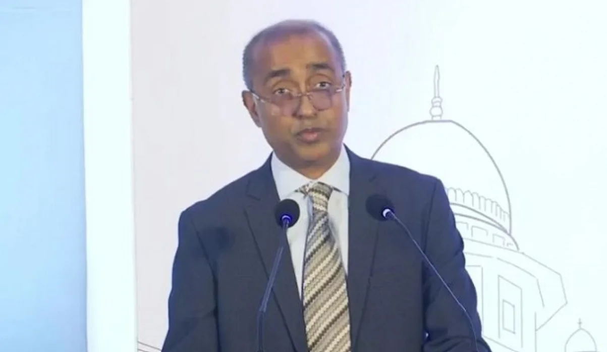 রাষ্ট্রপতির বিরুদ্ধে মামলা নিয়ে আইনমন্ত্রীর ব্যাখ্যা