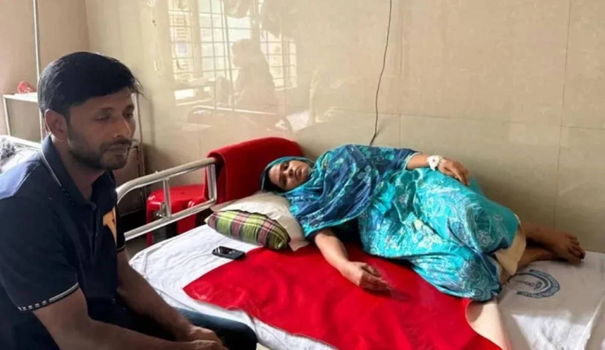 দুই মিনিটের রাস্তা পেরোতেই লাগল ১৫ মিনিট, বাঁচানো গেল না সেই নবজাতককে