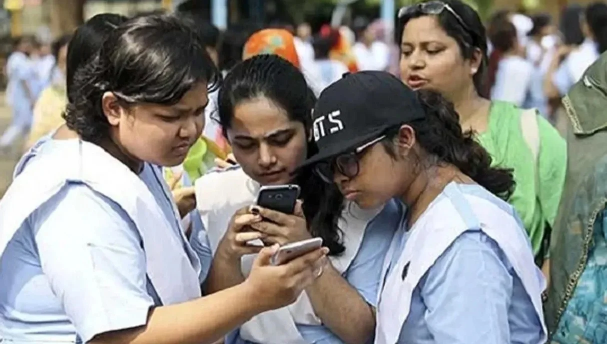 SSC Board Result 2026: ঘরে বসেই Challenge করবেন যেভাবে