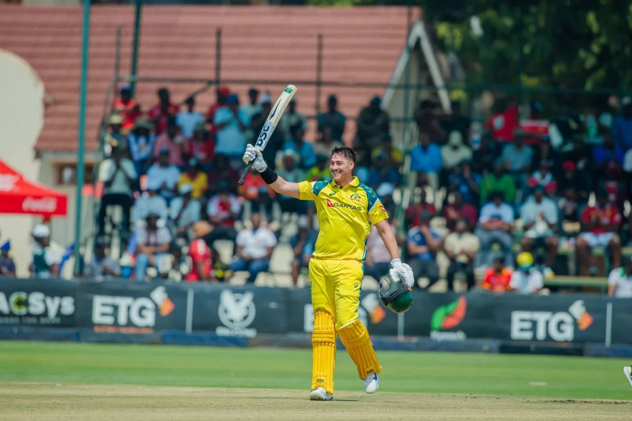 ZIM vs AUS: রেনশর শতকে প্রথম ওয়ানডেতে বড় সংগ্রহ অস্ট্রেলিয়ার
