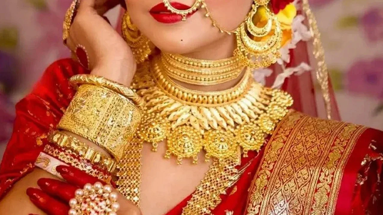 আজকের স্বর্ণের দাম: এক ভরি ২২ ক্যারেট সোনার দাম কত