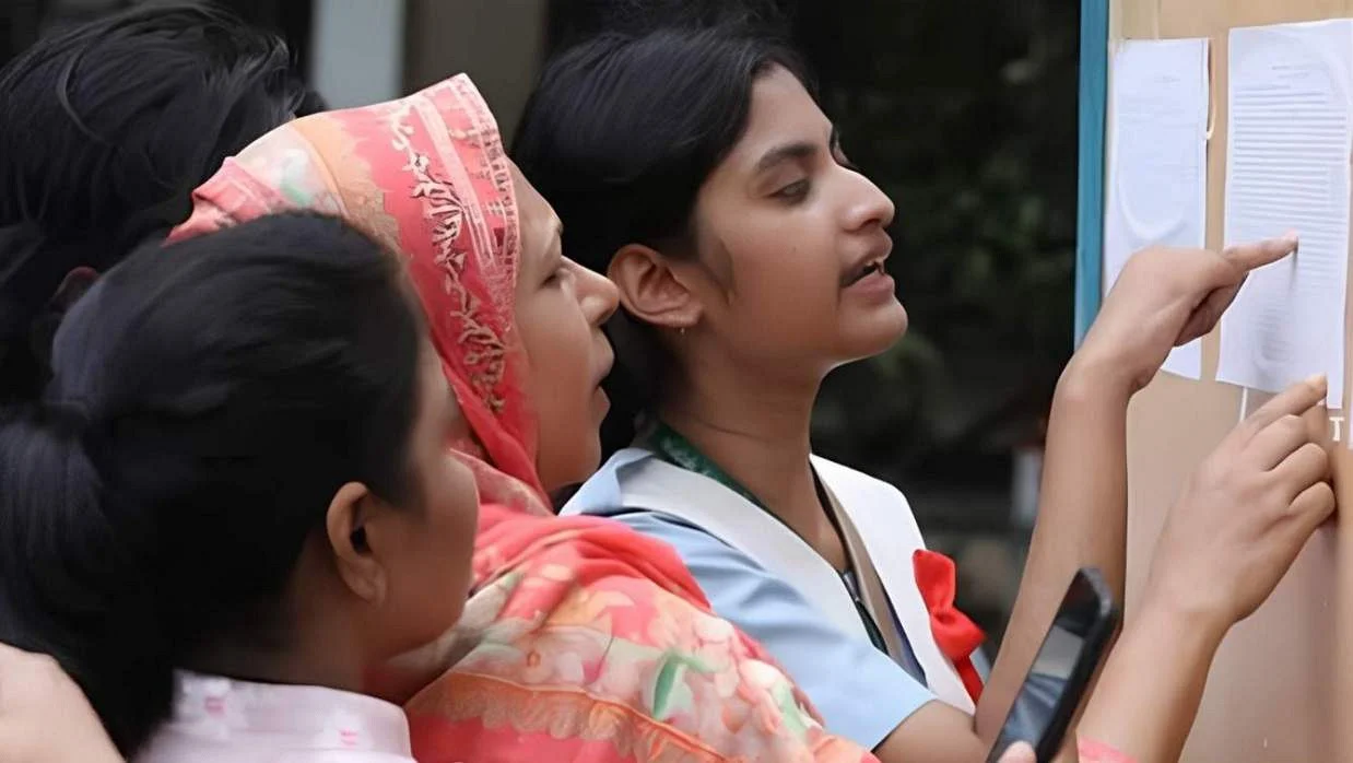 একাদশ ভর্তি ২০২৬: মাইগ্রেশন ফল আজ, দেখবেন যেভাবে