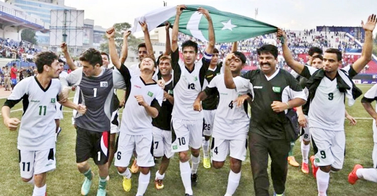 পাকিস্তান ফুটবলারদের দারুন সুখবর দিল ফিফা