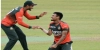 উইকেট তুলে নিলেন মুস্তাফিজ