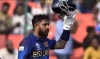 টিকে থাকার লড়াইয়ে দুর্দান্ত শুরুর পরও দ্রুত উইকেটের পতন
