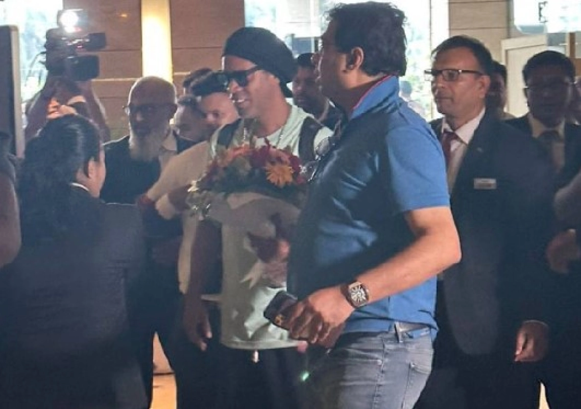রোনালদিনহোর অনুষ্ঠানে সাংবাদিকদের অপমান, ফুটবল সংগঠকের বয়কটের সিদ্ধান্ত