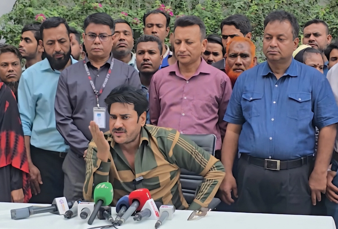 অনন্ত জলিলের প্রতিবাদ: গার্মেন্টস শিল্পের সংকট এবং সরকারের দায়িত্ব