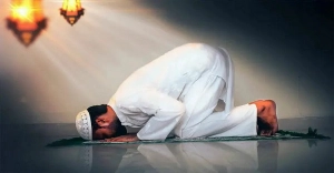 জানুন ইসলামিক দৃষ্টিকোণ থেকে কখন নামাজ মাকরুহ হয়