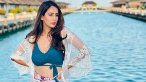 চাহাত খান্নার শৈশবে হেনস্তার ভয়াবহ অভিজ্ঞতা: নিজের মুখে বললেন অভিনেত্রী