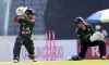 ৩০ ওভার শেষ: অধিনায়কের ফিফটি, দেখেনিন সর্বশেষ স্কোর