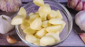 রসুন খাওয়ার ৭টি অজানা উপকারিতা যা আপনি জানেন না