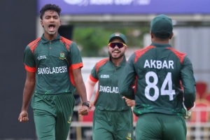 দক্ষিণ আফ্রিকার বিপক্ষে ১৫ সদস্যের দল ঘোষণা করলো বিসিবি