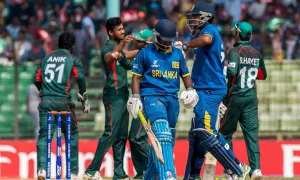 বাংলাদেশের ৩৩৬ রানের টার্গেটের চাপেই ভেঙে পড়ল লঙ্কান ব্যাটিং