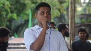 ‘শাহবাগ ব্লকেড’: হাসনাত আব্দুল্লাহর প্রতিবাদী ঘোষণা