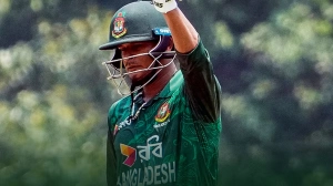 ৬৭ রানের ইনিংসও বাঁচাতে পারল না দলকে, নাসুমের কষ্টগাথা হার
