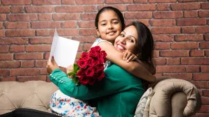 মা দিবসে মাকে শ্রদ্ধা জানাতে সেরা উপহার আইডিয়া