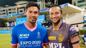 আইপিএলে মুস্তাফিজ, পিএসএলে দল পেলেন সাকিব
