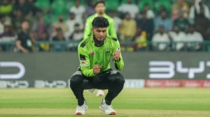 ১৩ উইকেট তুলে রিশাদের ঝুলিতে ৬৫ লাখ টাকা!