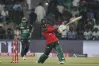 বাংলাদেশ-পাকিস্তান: শেষদিকে হঠাৎ বিপর্যয়, বদলে গেল ম্যাচ