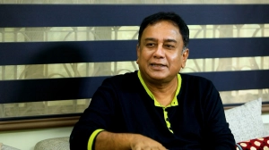 ‘উৎসবে’ নেই, হাসপাতালে লড়ছেন জাহিদ হাসান