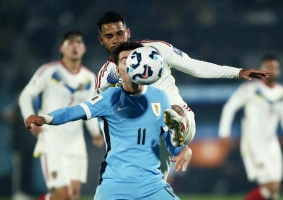 বিশ্বকাপ বাছাইয়ে ভেনেজুয়েলাকে হারিয়ে টপ ৪-এ উরুগুয়ে