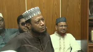 বিশাল শোভাযাত্রা: দাঁড়িপাল্লা হাতে মাঠে মুফতি আমির হামজা