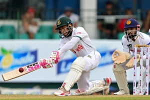 বাংলাদেশ বনাম শ্রীলঙ্কা: দ্বিতীয় টেস্টের প্রথম দিন শেষে চাপে বাংলাদেশ