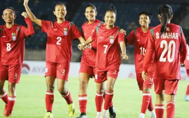 চলছে বাংলাদেশ বনাম ভারত ম্যাচ: গোল, গোল, গোল খেলাটি সরাসরি দেখুন Live