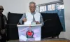 ‘ঈদের মতো উৎসব চলছে’: ভোট দিয়ে বললেন ড. ইউনূস