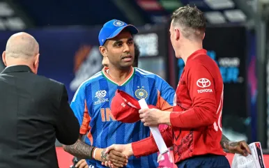 ২৫৩ রান তুলেও কেন কাঁপছিল ভারত? ফাঁস করলেন সূর্য