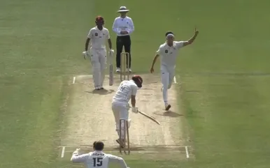 w,w,w,w,w ৫ বলে ৫ উইকেট ২৫৪ বছরে প্রথম বিশ্ব রেকর্ড