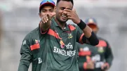 চলছে বাংলাদেশ বনাম অস্ট্রেলিয়া প্রথম টি-টোয়েন্টি: সরাসরি দেখুন Live